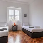 Magnificent 4bdr In By Lovelystay Апартаменты