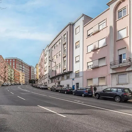 Magnificent 4bdr In By Lovelystay * Lisboa