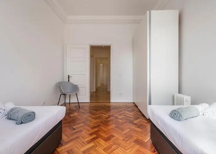 Magnificent 4bdr In By Lovelystay * Lissabon