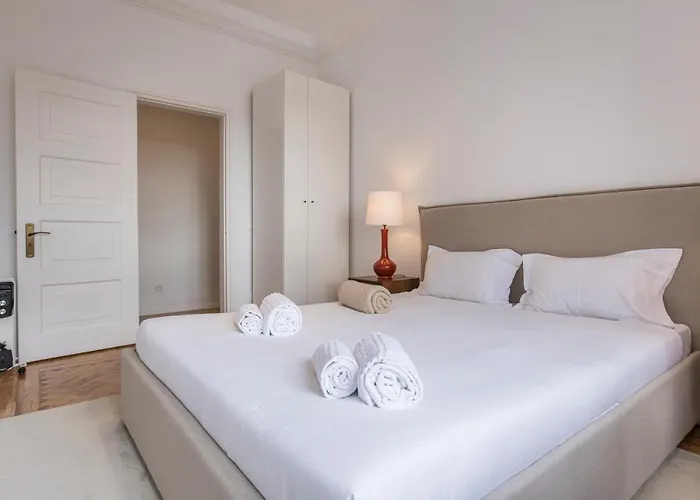 Magnificent 4bdr In By Lovelystay Appartement *