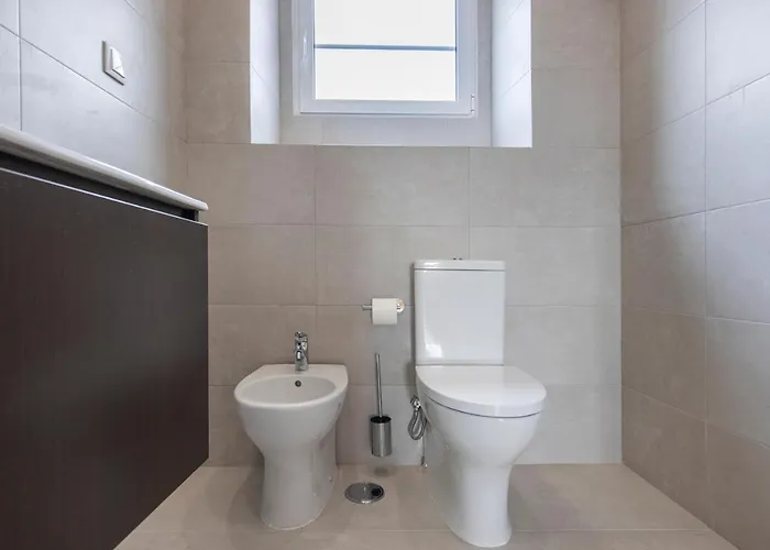 Appartement Magnificent 4bdr In By Lovelystay Lissabon