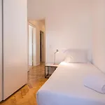 Magnificent 4bdr In By Lovelystay Lisboa