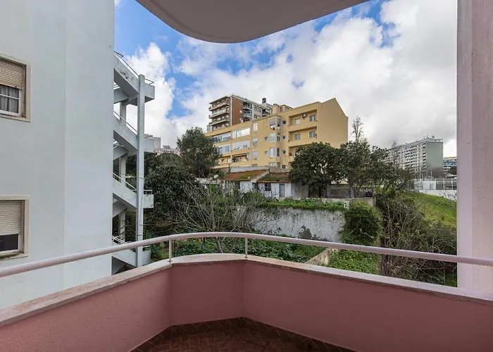 Magnificent 4bdr In By Lovelystay Appartement *