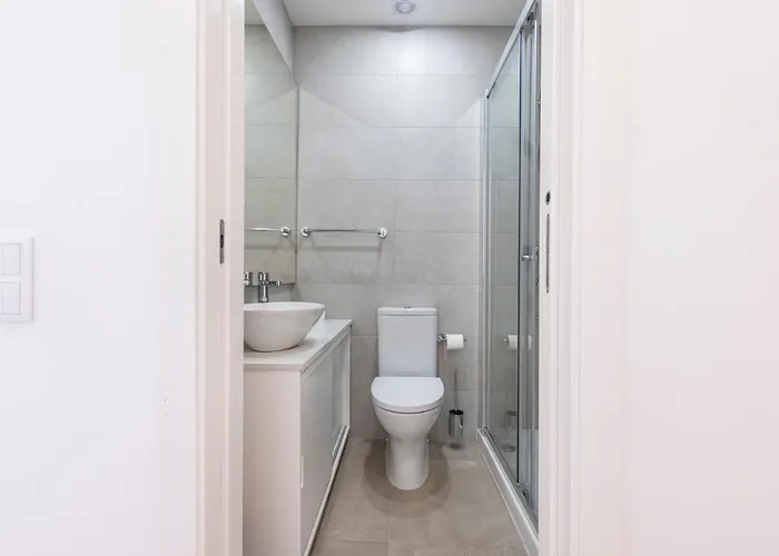 Appartement Magnificent 4bdr In By Lovelystay